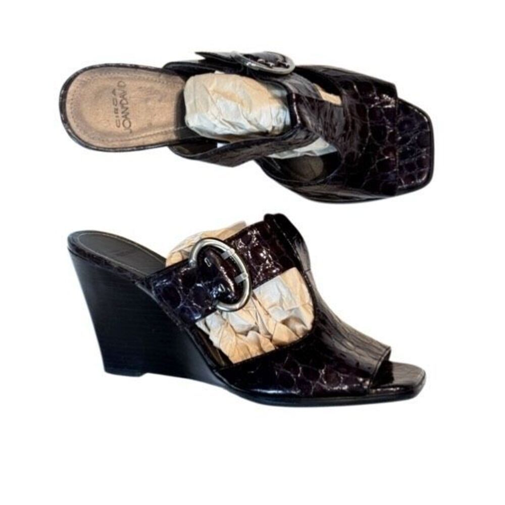 Circa Joan & David Croc Wedge Heel Square Toe Buckle in Black 7.5